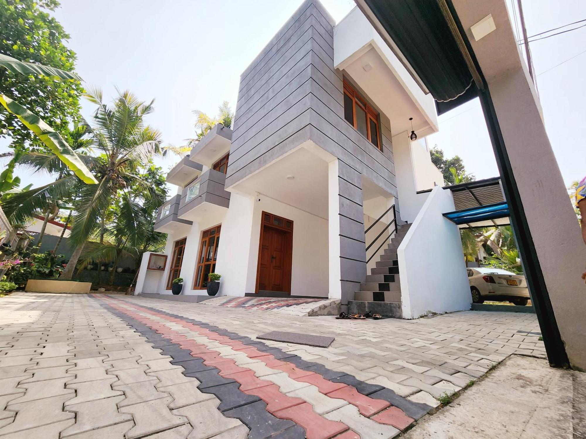 The Elegance Hotel Kalutara Exterior photo